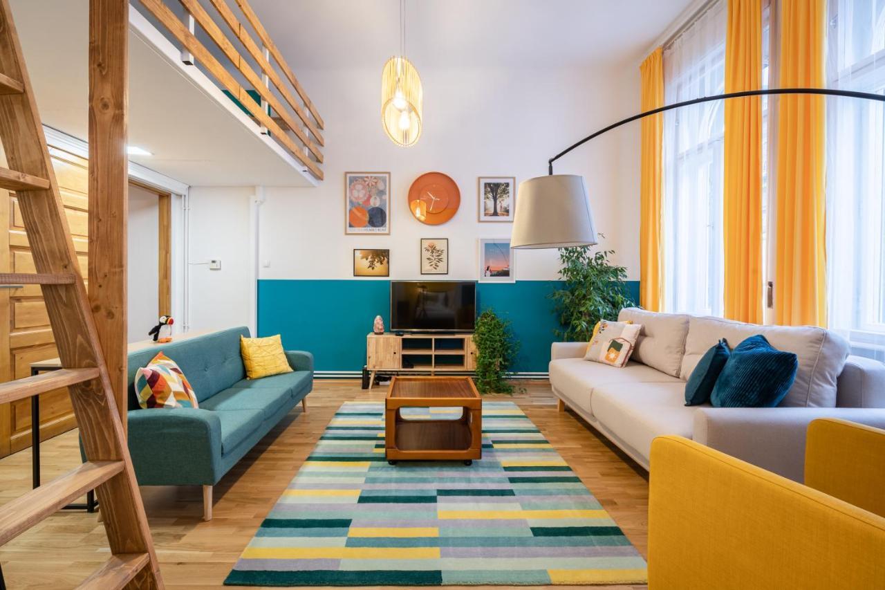 Live Star Apartment Budapest Ngoại thất bức ảnh