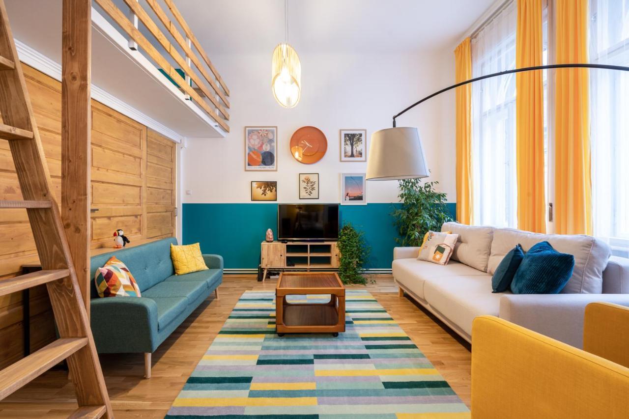 Live Star Apartment Budapest Ngoại thất bức ảnh