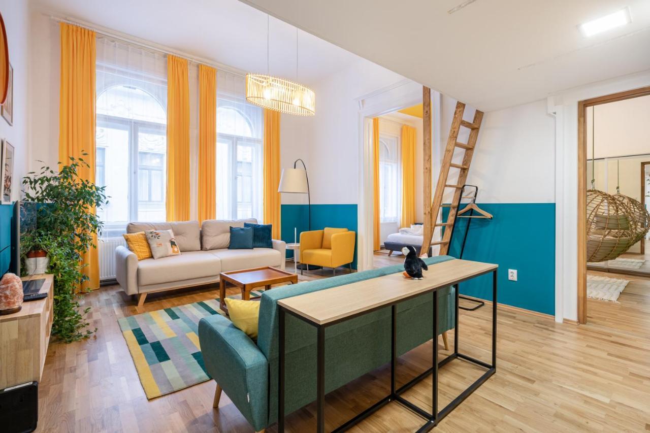 Live Star Apartment Budapest Ngoại thất bức ảnh